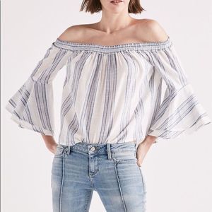 Lucky brand off shoulder bell sleeve top